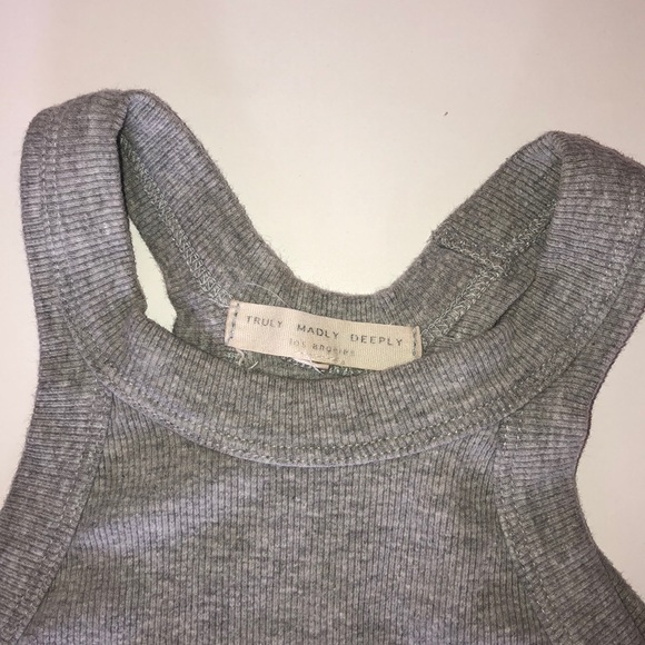 brandy melville halter top - Picture 2 of 4